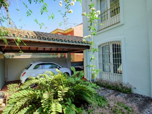 3 Sovrums Villa i Guadalmina Alta