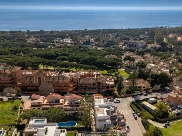 3 Bedrooms Townhouse in Cabopino
