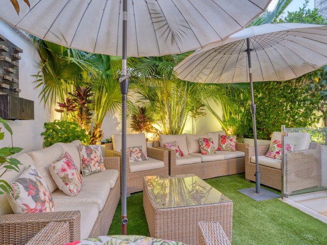 4 Bedrooms Townhouse in Marbella