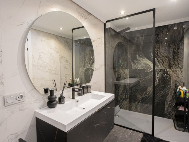 Appartement avec 4 Chambres  à Benahavís