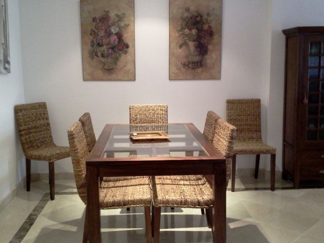 2 Makuuhuoneen Huoneisto Sotogrande