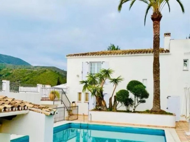 Huvila, Benahavis