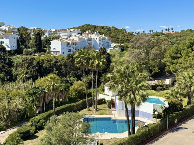 Townhouse, La Duquesa, R5338456