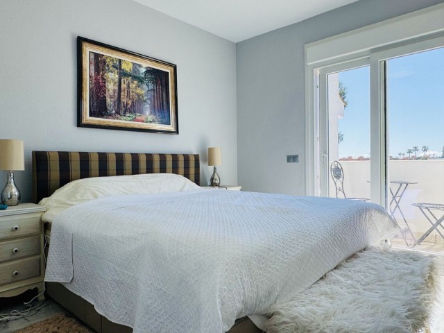 4 Bedrooms Townhouse in La Duquesa