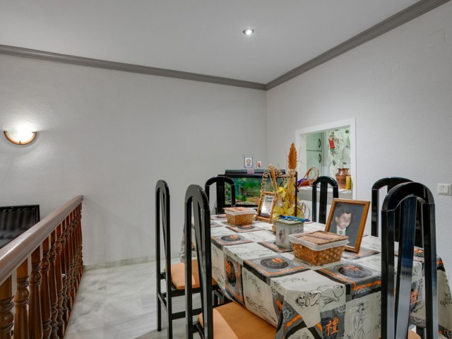 3 Bedrooms Townhouse in Estepona