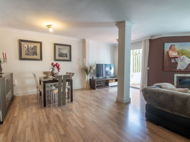 3 Bedrooms Townhouse in Estepona