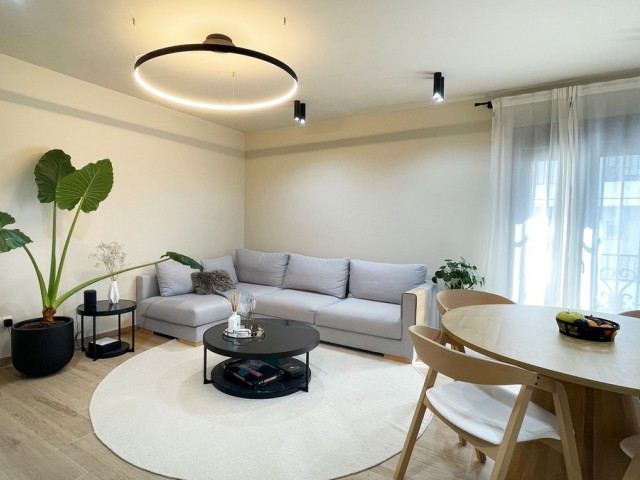 Apartment, Puerto Banús, R4357537