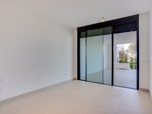 Apartamento con 3 Dormitorios  en Artola
