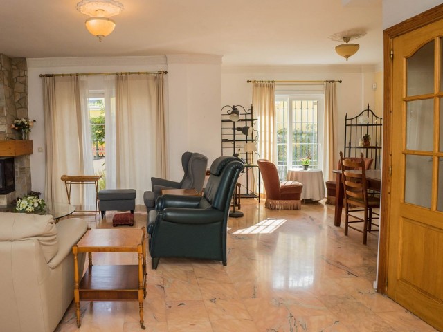 3 Bedrooms Villa in Fuengirola