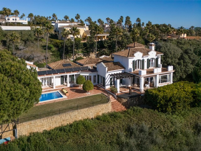 6 Makuuhuoneen Huvila Sotogrande