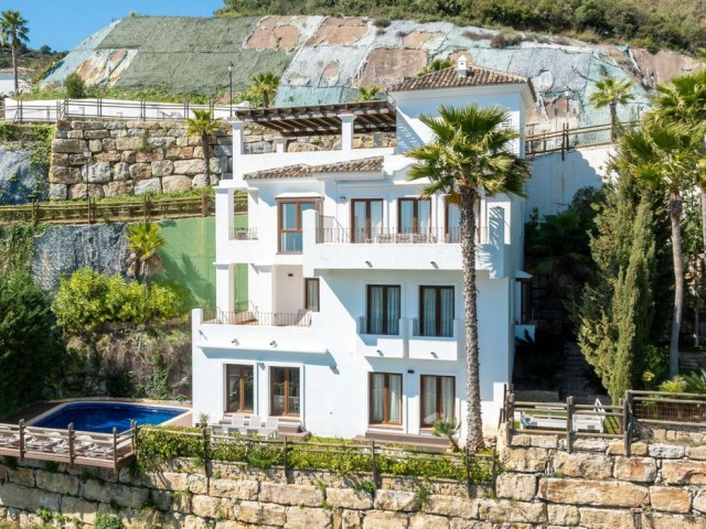Huvila, Benahavis