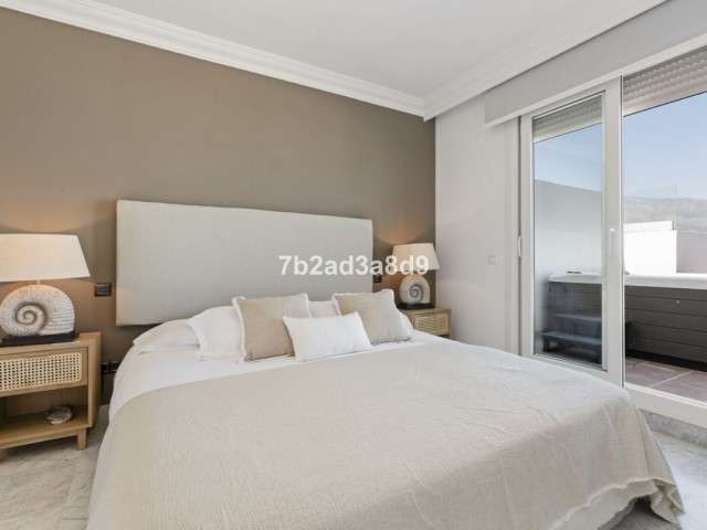 Takvåning i Puerto Banús