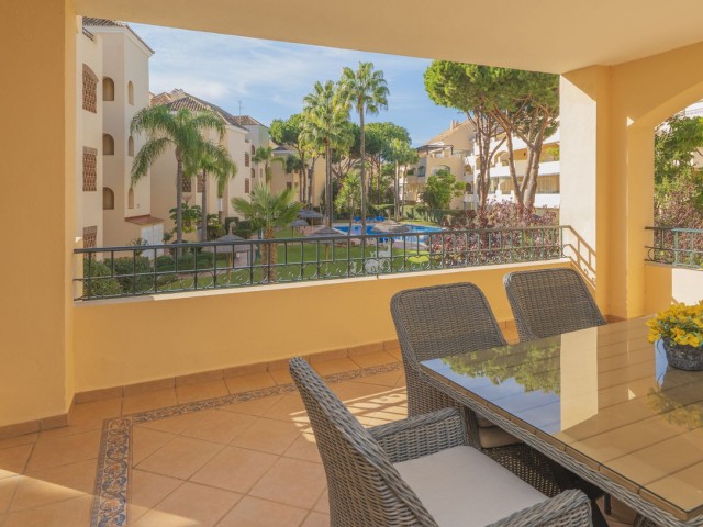 2 Slaapkamer Appartement in Elviria