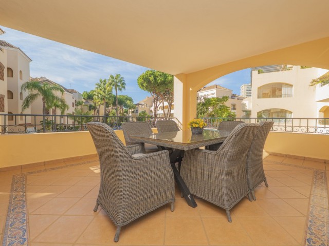 2 Slaapkamer Appartement in Elviria