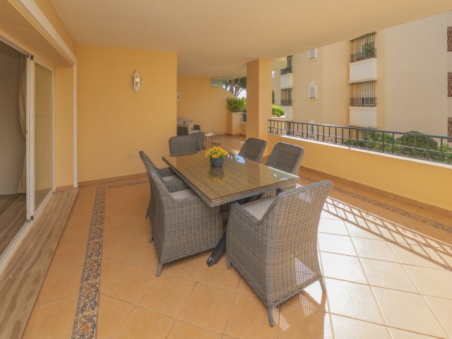 2 Slaapkamer Appartement in Elviria