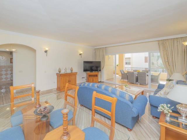 2 Slaapkamer Appartement in Elviria