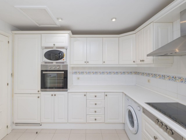 2 Slaapkamer Appartement in Elviria