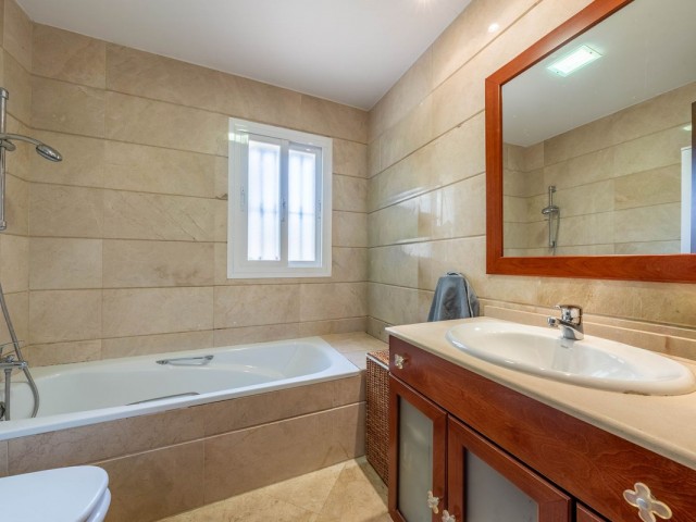 Appartement avec 2 Chambres  à Aloha