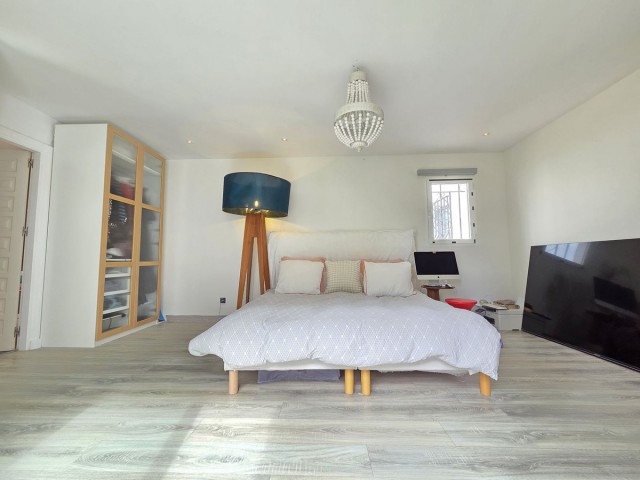 2 Slaapkamer Rijtjeshuis in Nueva Andalucía