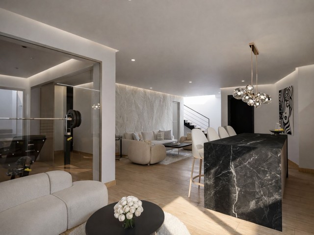 5 Bedrooms Villa in San Pedro de Alcántara