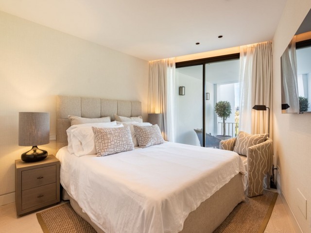 Maison mitoyenne avec 3 Chambres  à Altos de los Monteros