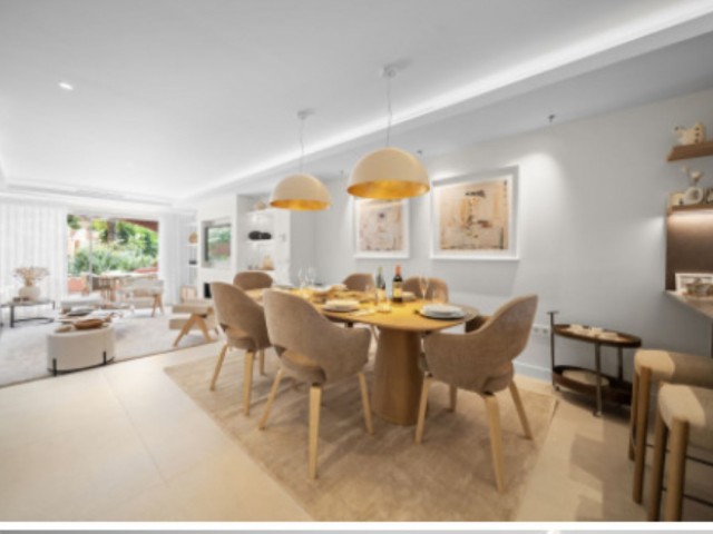 3 Bedrooms Townhouse in Nueva Andalucía