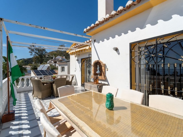 4 Bedrooms Villa in Torremuelle