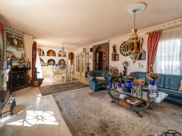Villa avec 4 Chambres  à Torremuelle