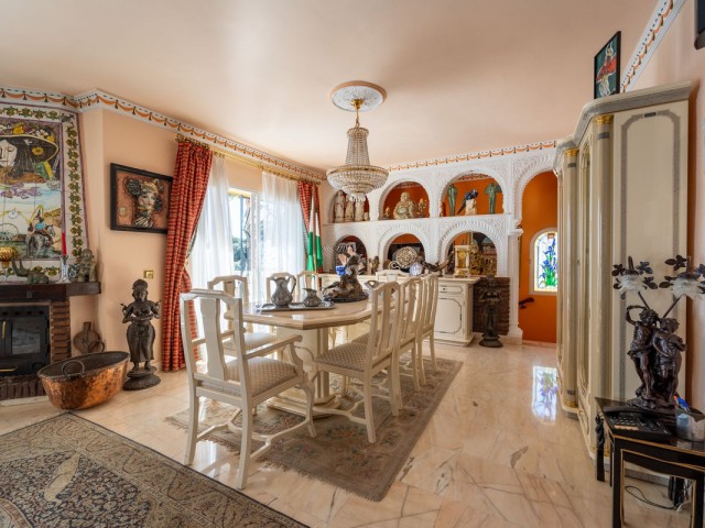 Villa avec 4 Chambres  à Torremuelle