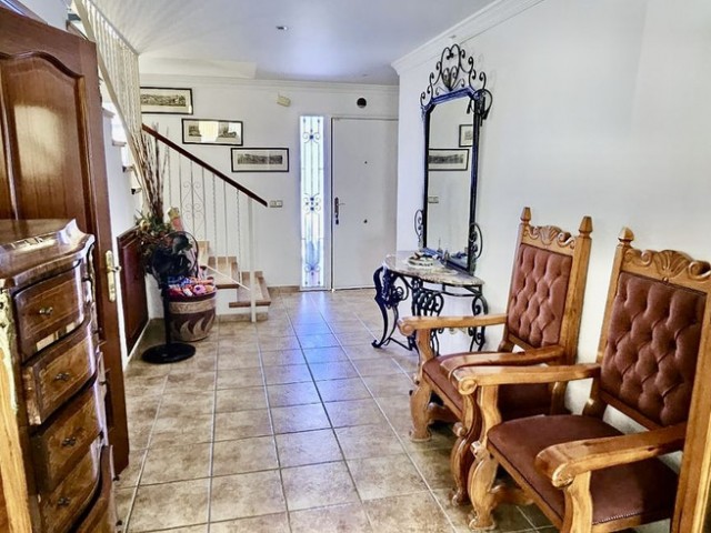 Villa avec 6 Chambres  à Alhaurín de la Torre