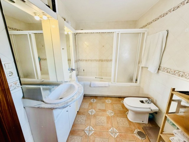 Villa avec 6 Chambres  à Alhaurín de la Torre