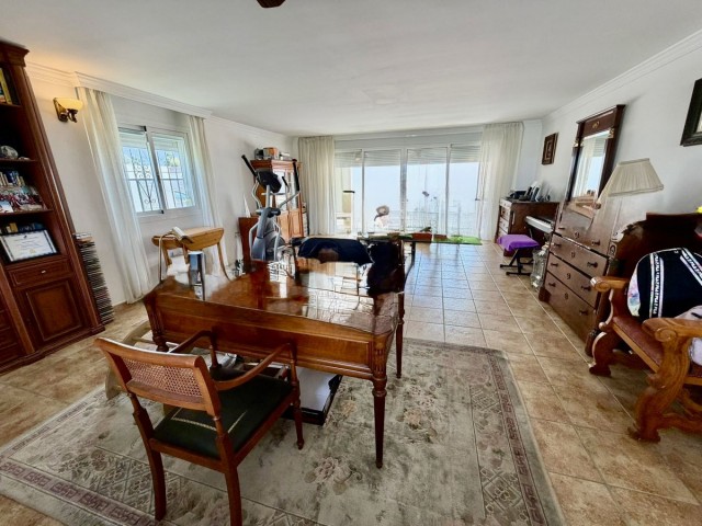 Villa avec 6 Chambres  à Alhaurín de la Torre