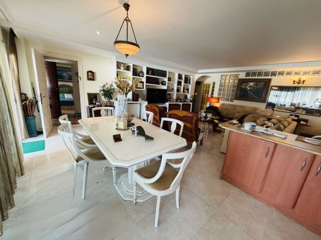 Villa avec 6 Chambres  à Alhaurín de la Torre
