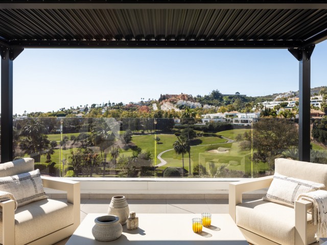 Villa con 4 Dormitorios  en Nueva Andalucía
