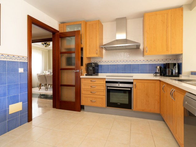 4 Bedrooms Townhouse in Calahonda