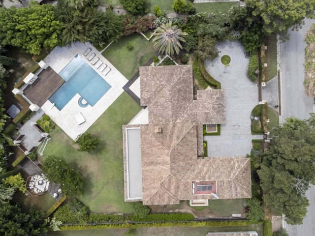 Villa, Sotogrande Costa, R5342077