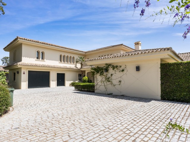 7 Soveroms Villa i Sotogrande Costa