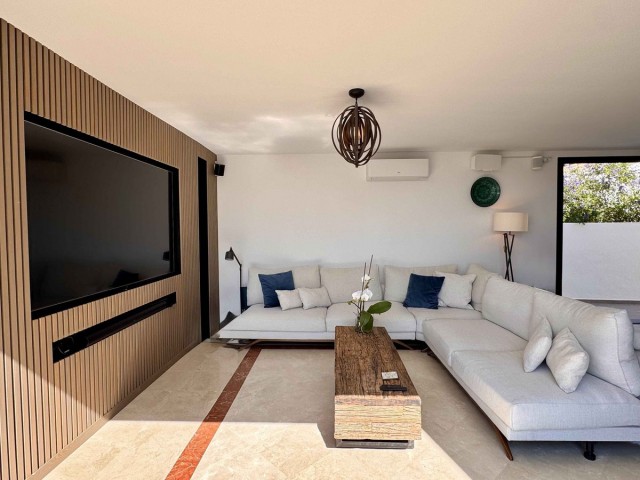 5 Soveroms Villa i Riviera del Sol