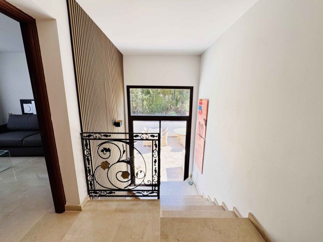 5 Soveroms Villa i Riviera del Sol