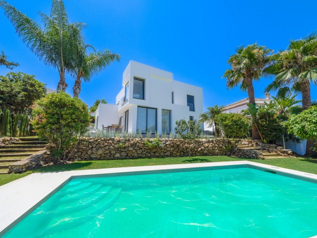 5 Soveroms Villa i Nueva Andalucía