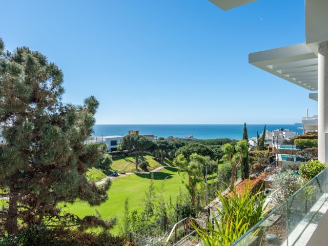 3 Bedrooms Townhouse in Cabopino