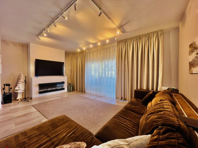 3 Bedrooms Townhouse in Estepona