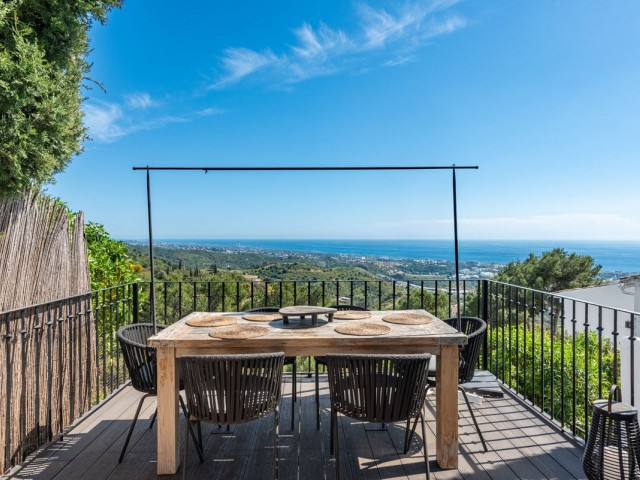 2 Makuuhuoneen Rivitalo Altos de los Monteros