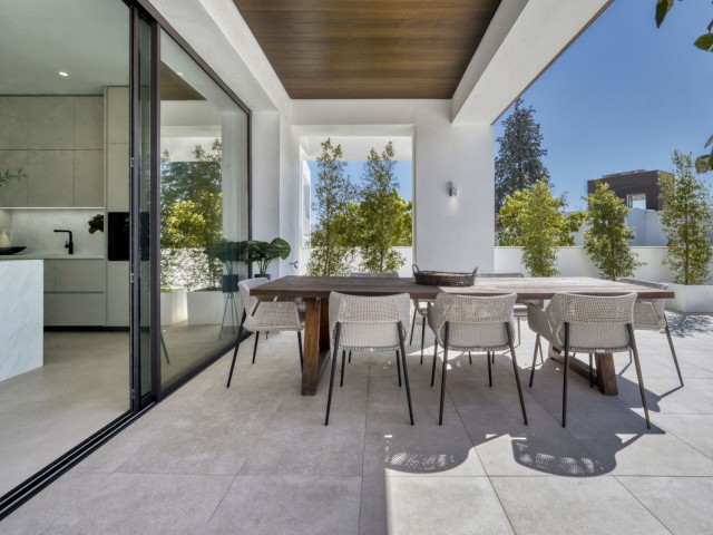 Villa avec 4 Chambres  à Marbella