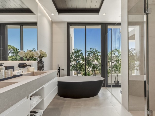 Villa avec 4 Chambres  à Marbella