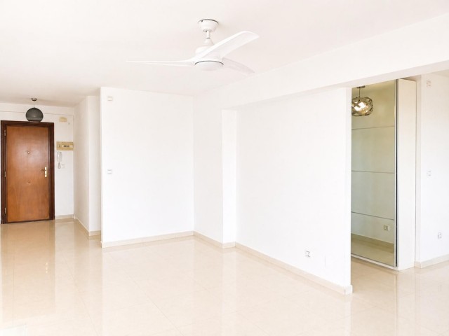 3 Bedrooms Apartment in La Carihuela