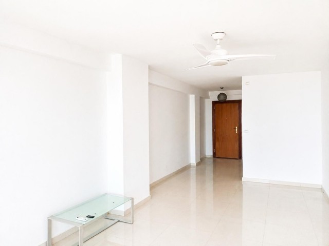 3 Bedrooms Apartment in La Carihuela