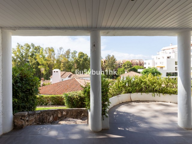 4 Slaapkamer Rijtjeshuis in Torreblanca