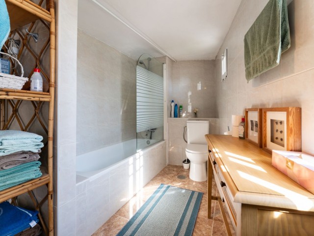 6 Bedrooms Villa in La Cala de Mijas