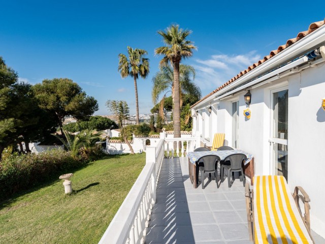 6 Bedrooms Villa in La Cala de Mijas